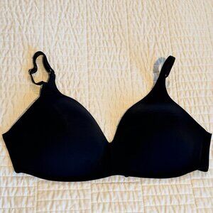 SOMA VANISHING 360 Wireless Bra SIZE 36C Black